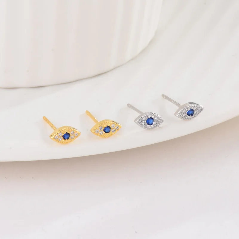 Boucles d'oreilles en argent bleu mauvais œil – ACHAIAH