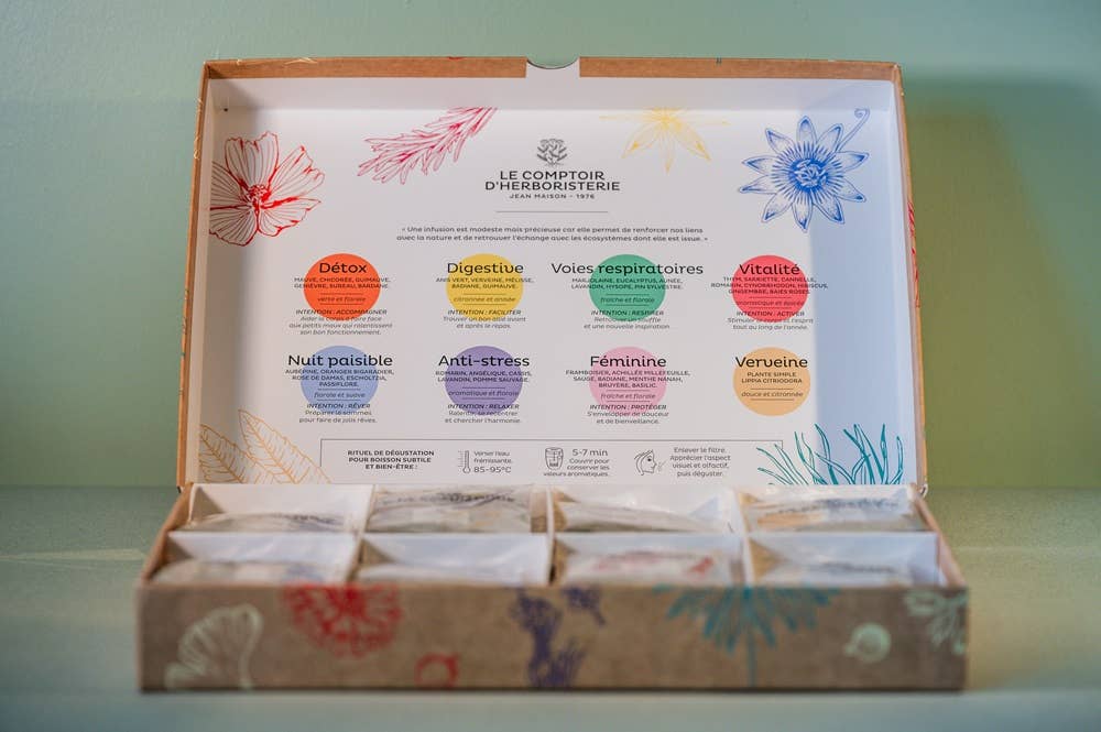 Complément plantes COFFRET DEGUSTATION TISANE MAISON 48 INFUSETTES BI phytothérapie naturel Boutique Achaiah