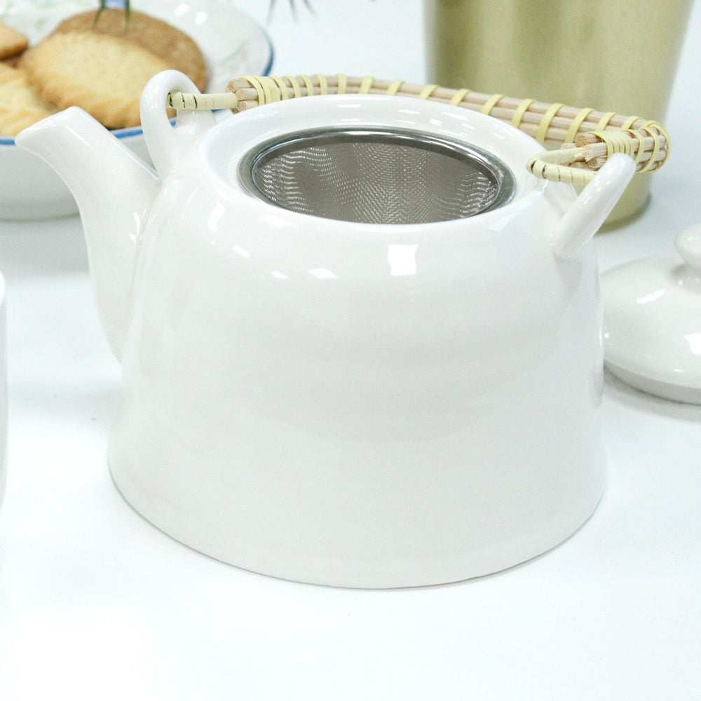 Service à thé en céramique – Blanc classique – photo principale