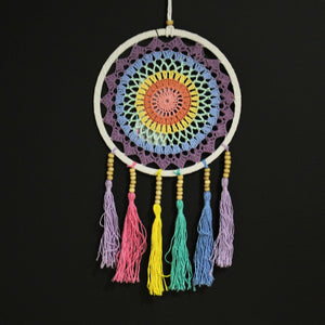 Petit attrape-rêves arc-en-ciel pastel – 22 × 56 cm