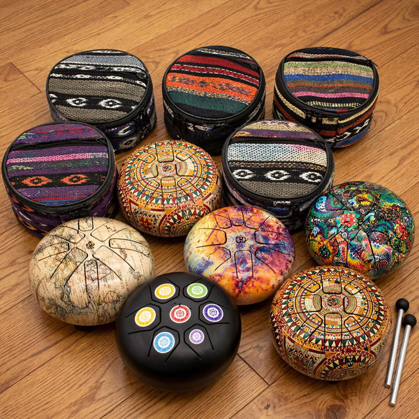 Tongue drum noir 7 chakras – 14 × 7 cm