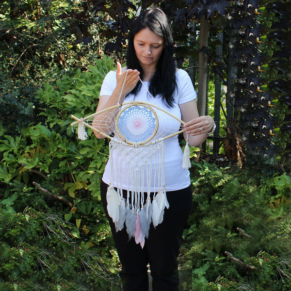 Protection Dream Cather - Med Macrame Eye Blue/ Whie/Pink