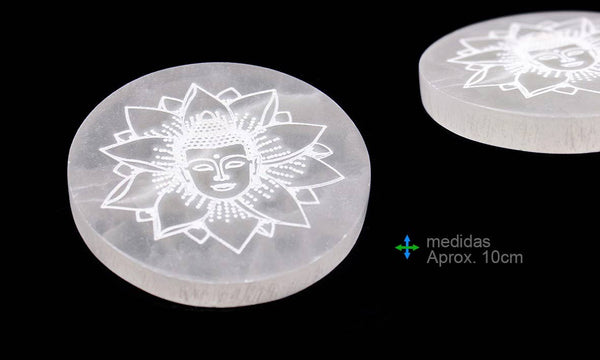 Base en Sélénite – Fleur de Lotus gravée
