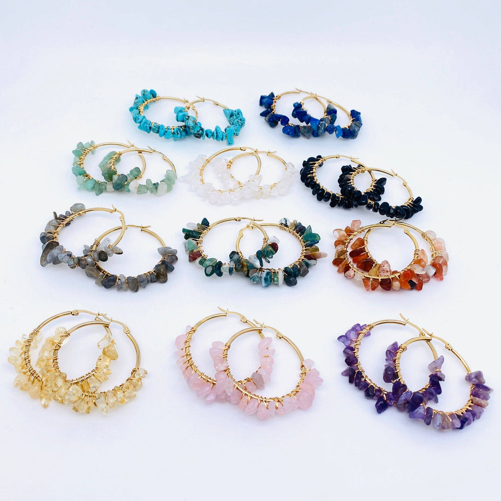 Boucles d’oreilles créoles en acier inoxydable avec gravier naturel faites à la main